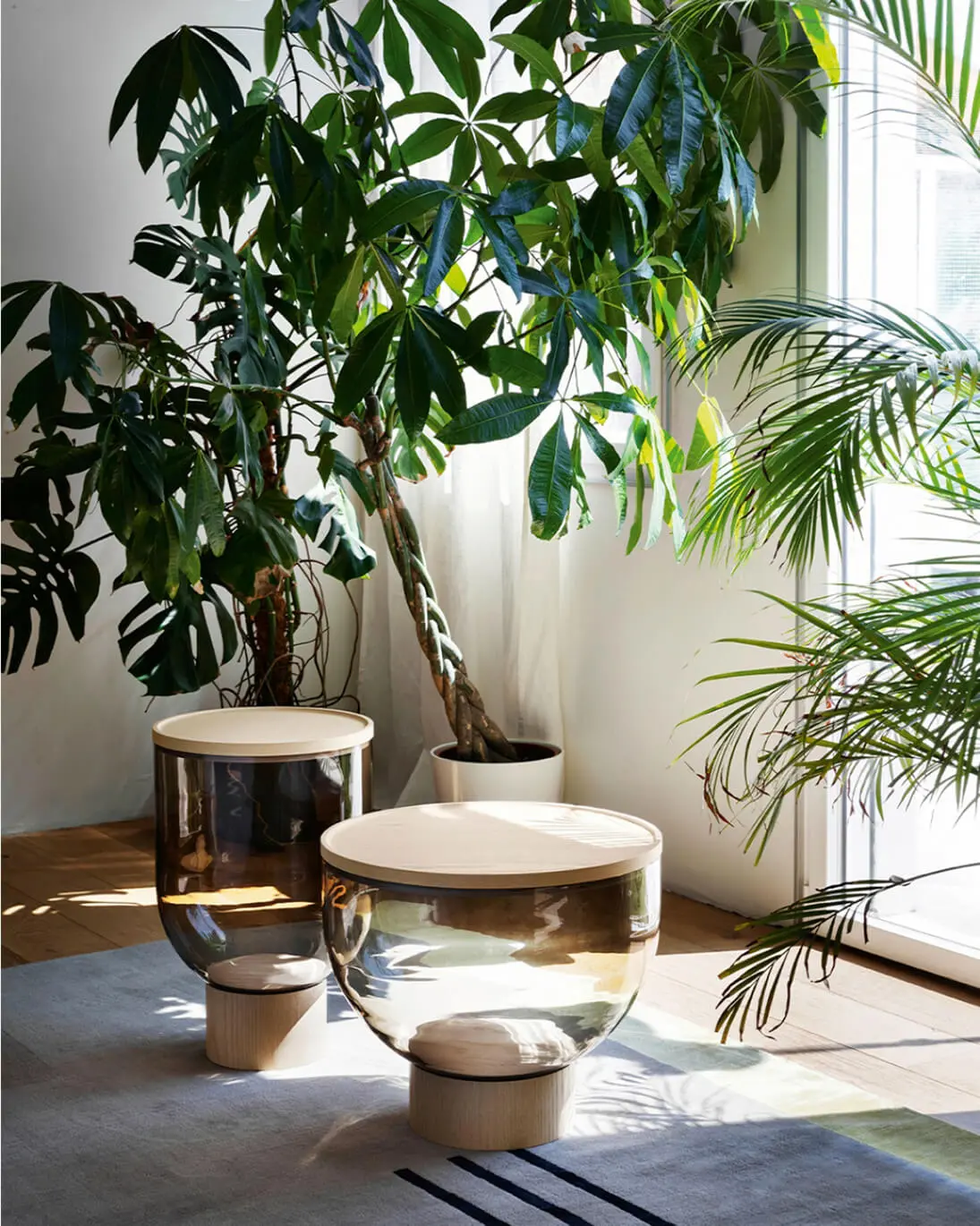 Ikon Living-Mastea side table